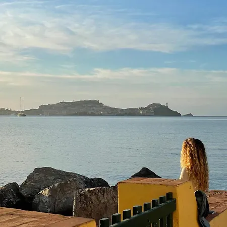 Casa Grande, Historic By The Sea, In The Sea Villa Portoferraio