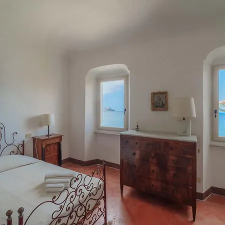 Casa Grande, Historic By The Sea, In The Sea Вилла