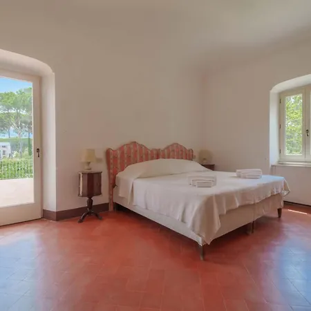 Villa Casa Grande, Historic By The Sea, In The Sea *