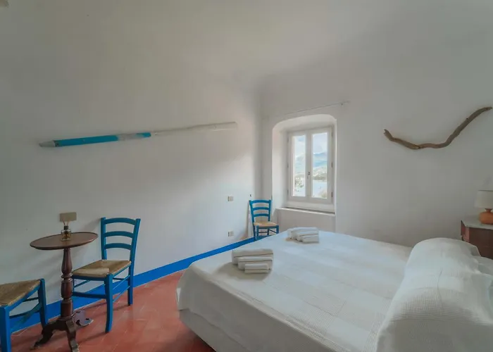 Casa Grande, Historic By The Sea, In The Sea Портоферрайо